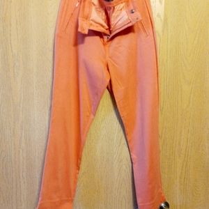 Coral trousers